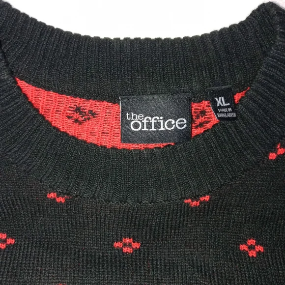 Sweater - Picture 2 of 3